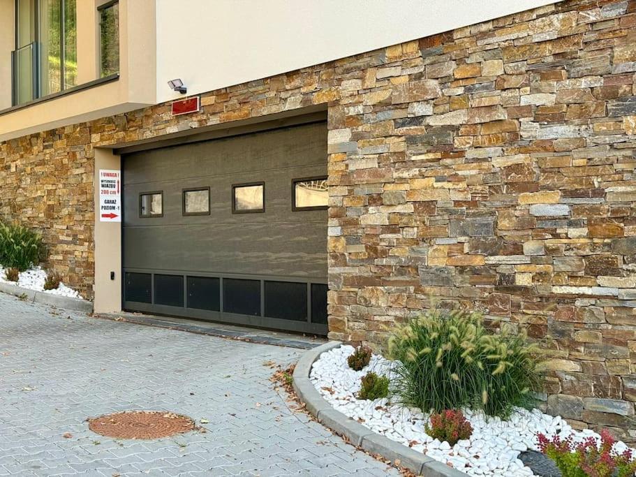 Art & Sunski Studio Z Garazem Podziemnym Krynica Zdroj Exterior photo