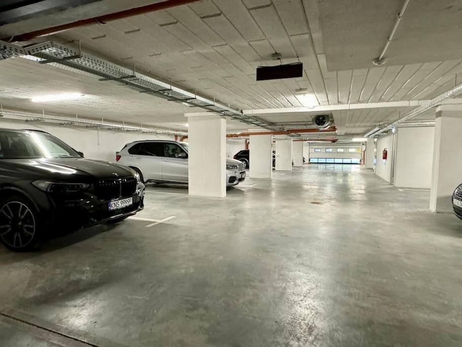 Art & Sunski Studio Z Garazem Podziemnym Krynica Zdroj Exterior photo